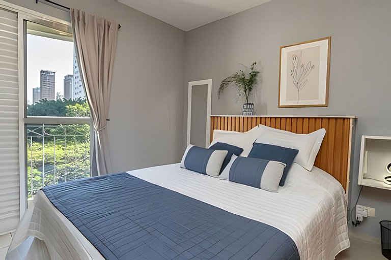 Apartamento Faria Lima com vaga