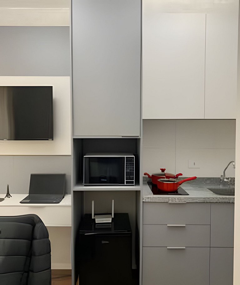 Studio mobiliado próximo à Faria Lima