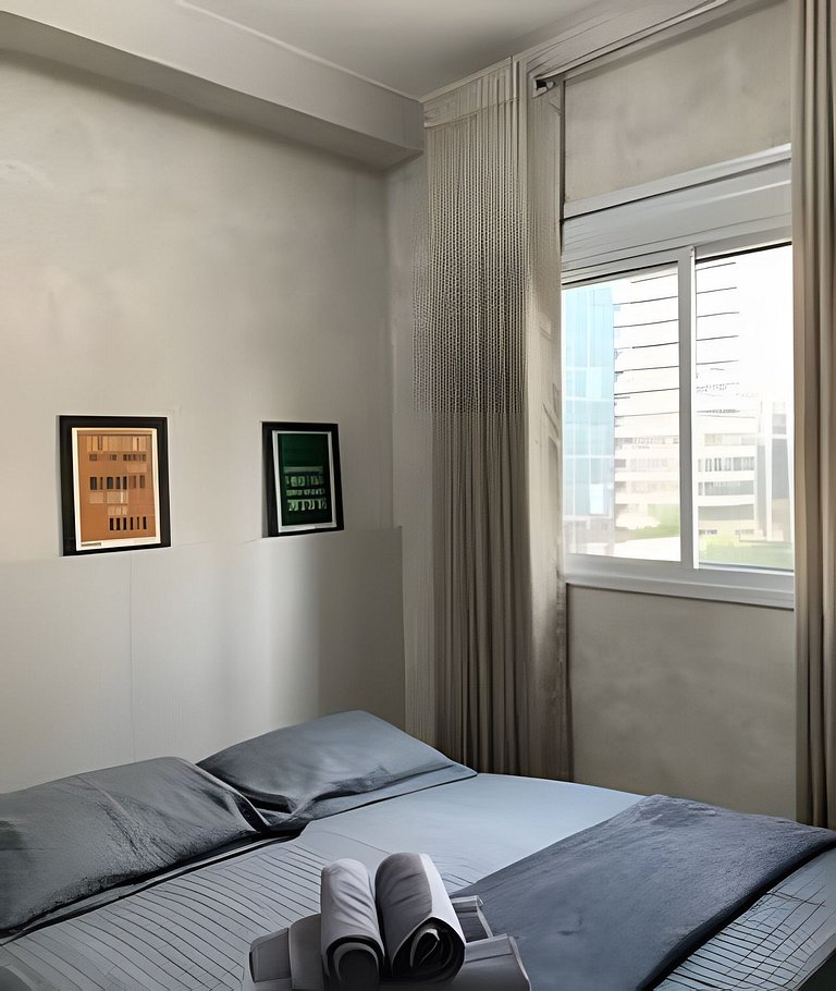 Studio mobiliado próximo à Faria Lima