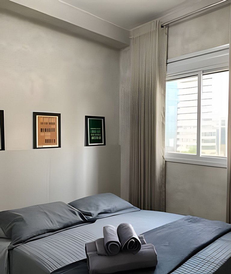 Studio mobiliado próximo à Faria Lima