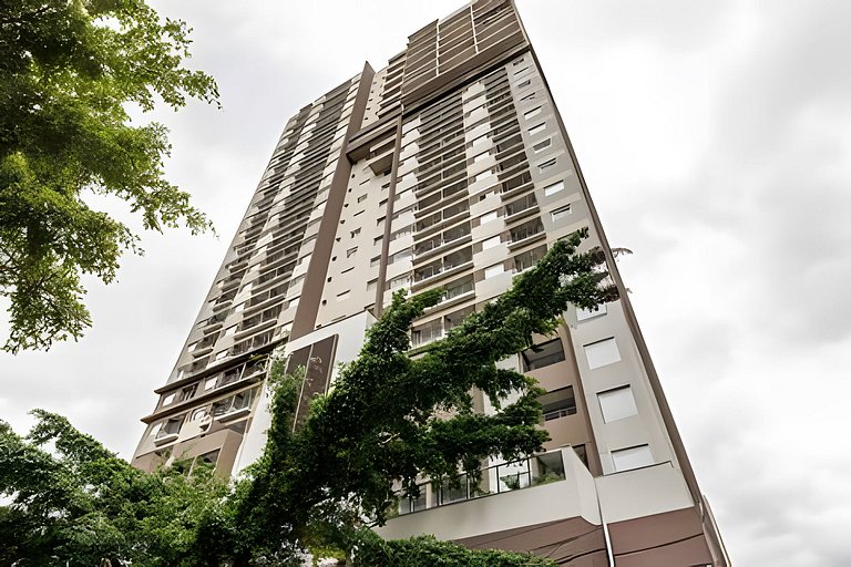 Studio mobiliado próximo à Faria Lima